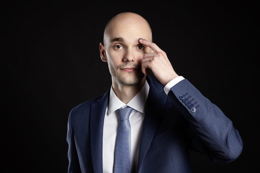 Haarausfall an den Augenbrauen - nicht nur ein kosmetisches Problem